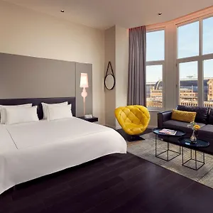 Park Plaza Victoria Hotell